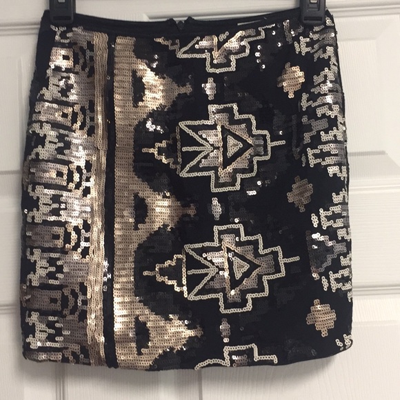 Adrienne Dresses & Skirts - Adrienne black and gold sequin mini skirt